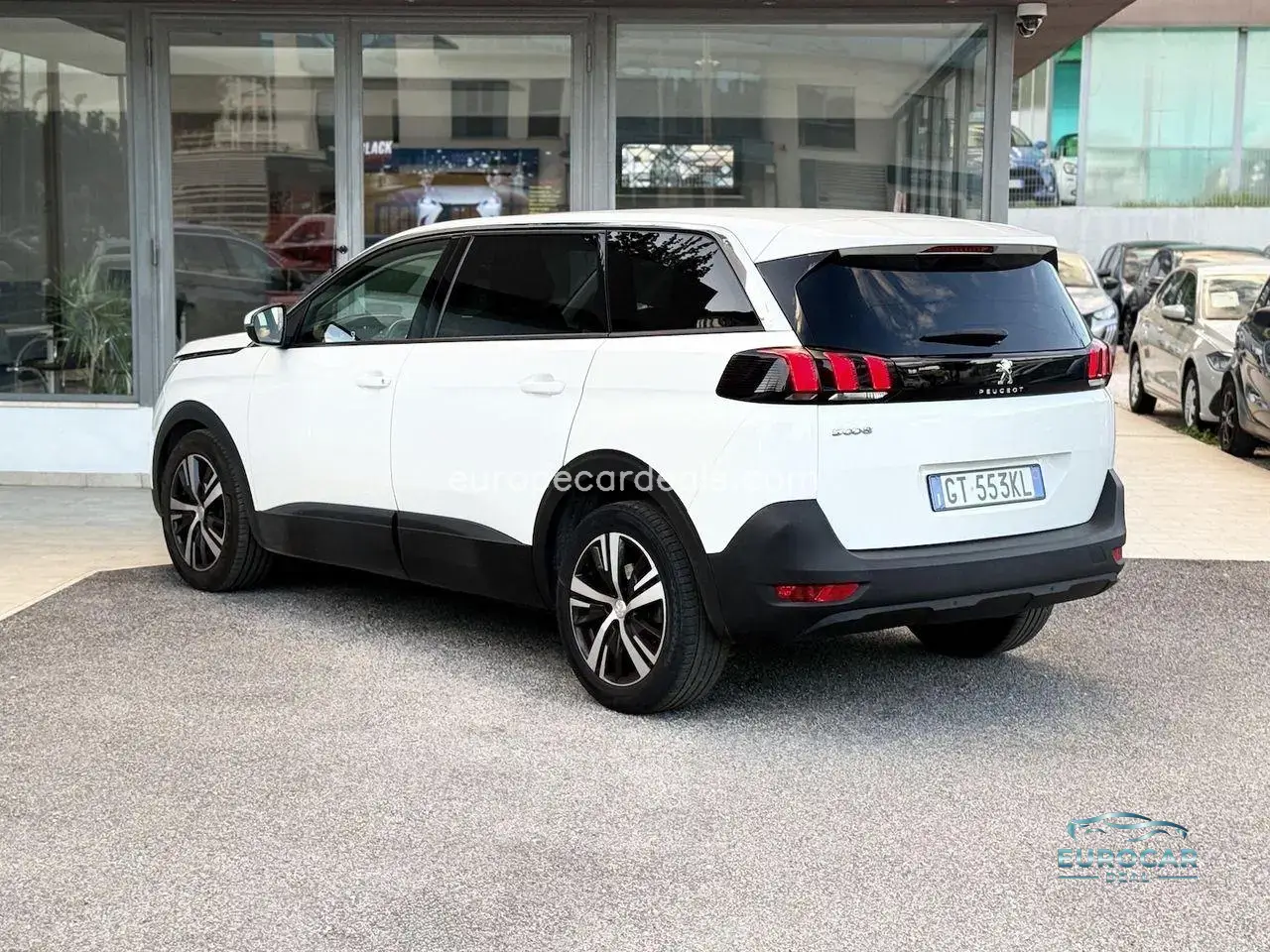 Peugeot 5008