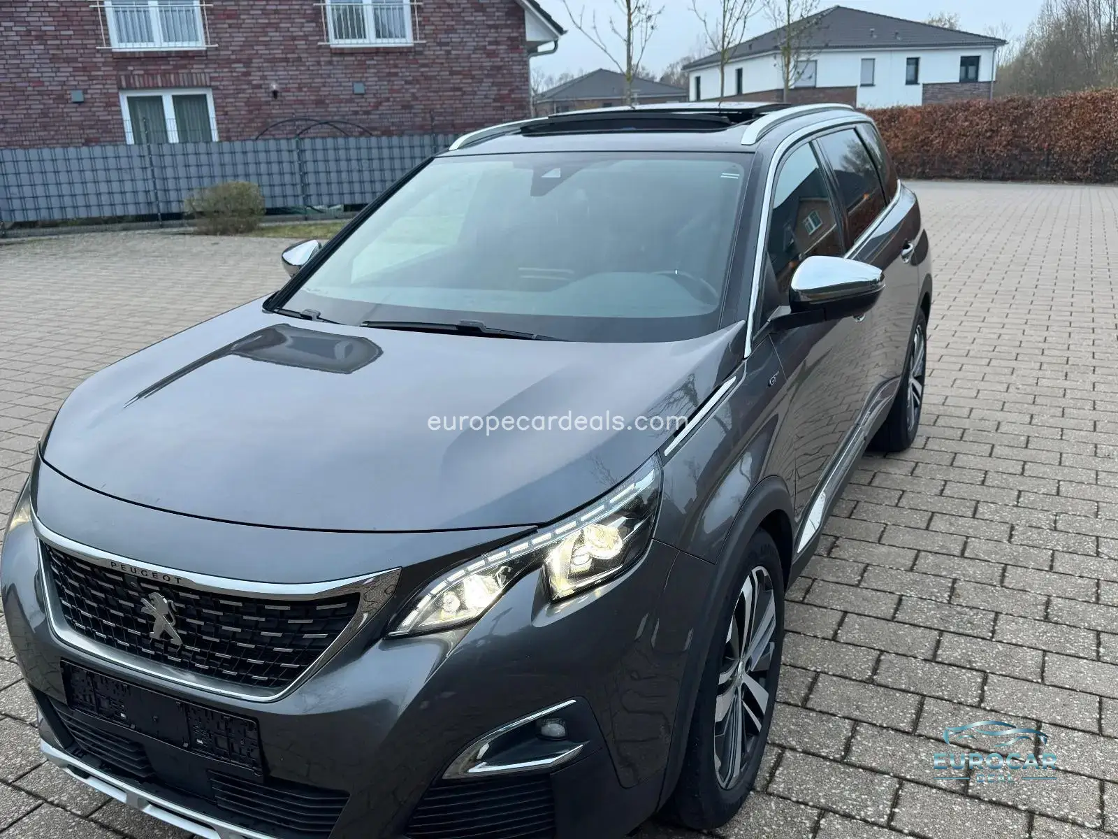 Peugeot 5008