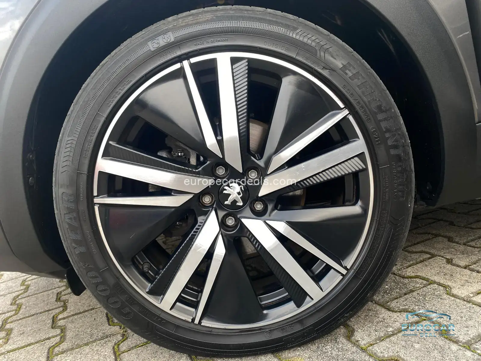 Peugeot 5008