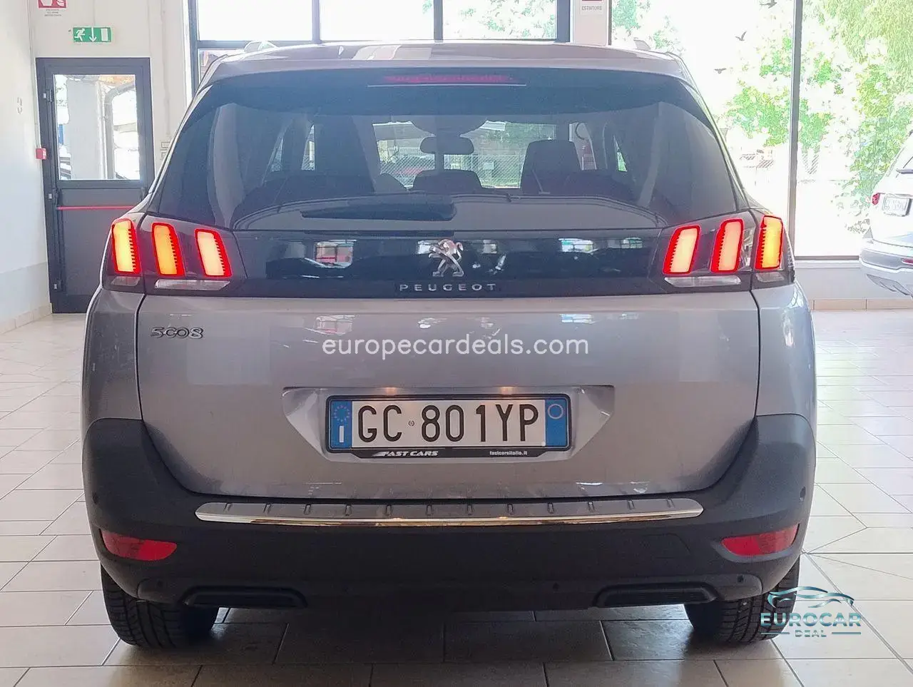 Peugeot 5008