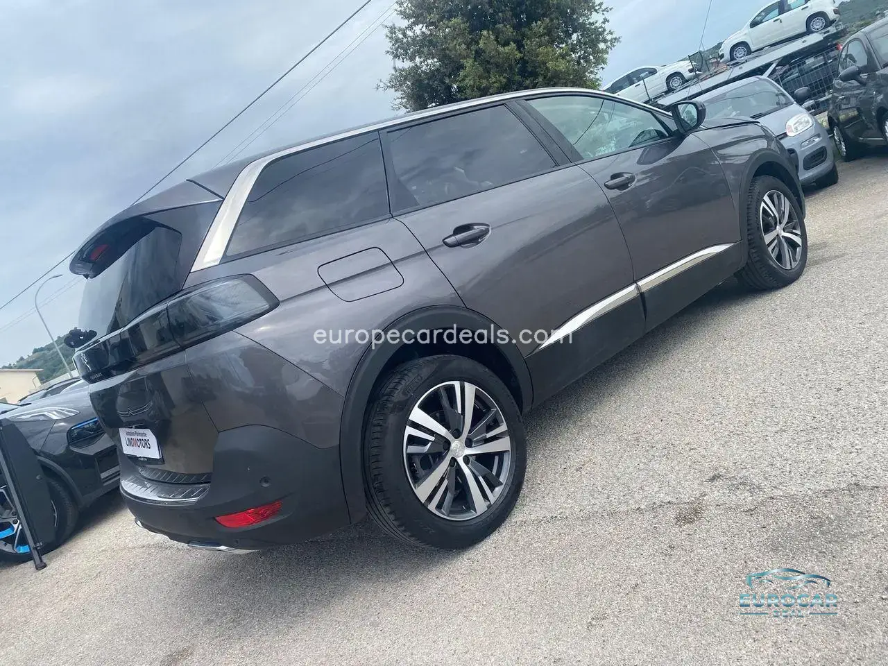 Peugeot 5008