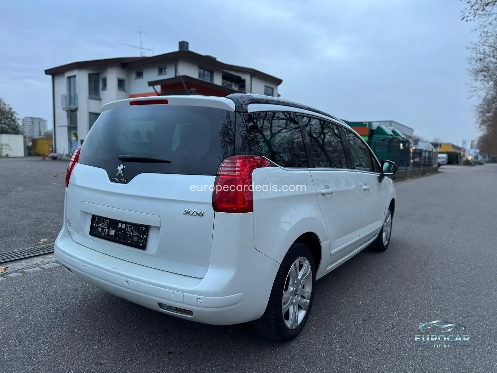 Peugeot 5008