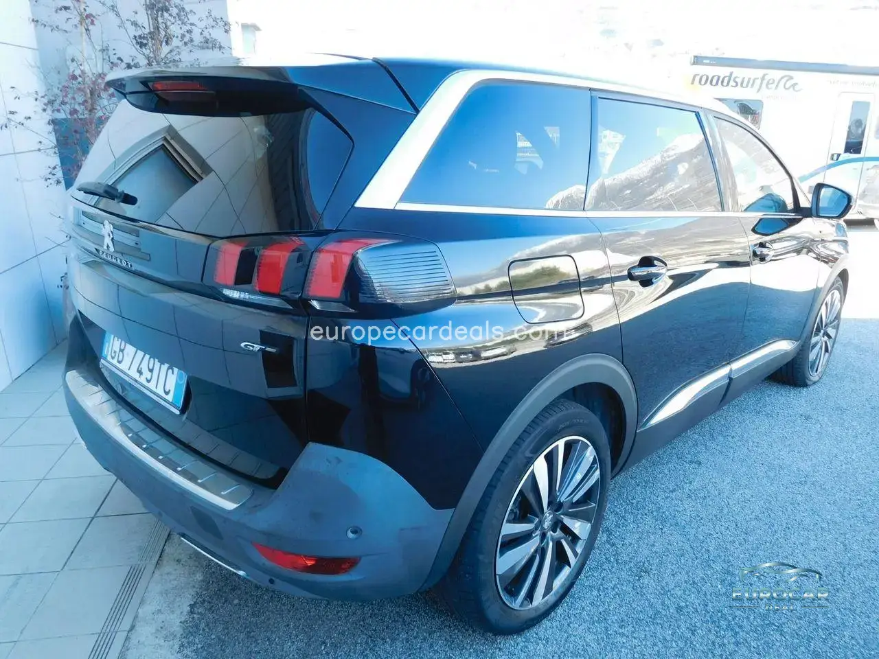 Peugeot 5008