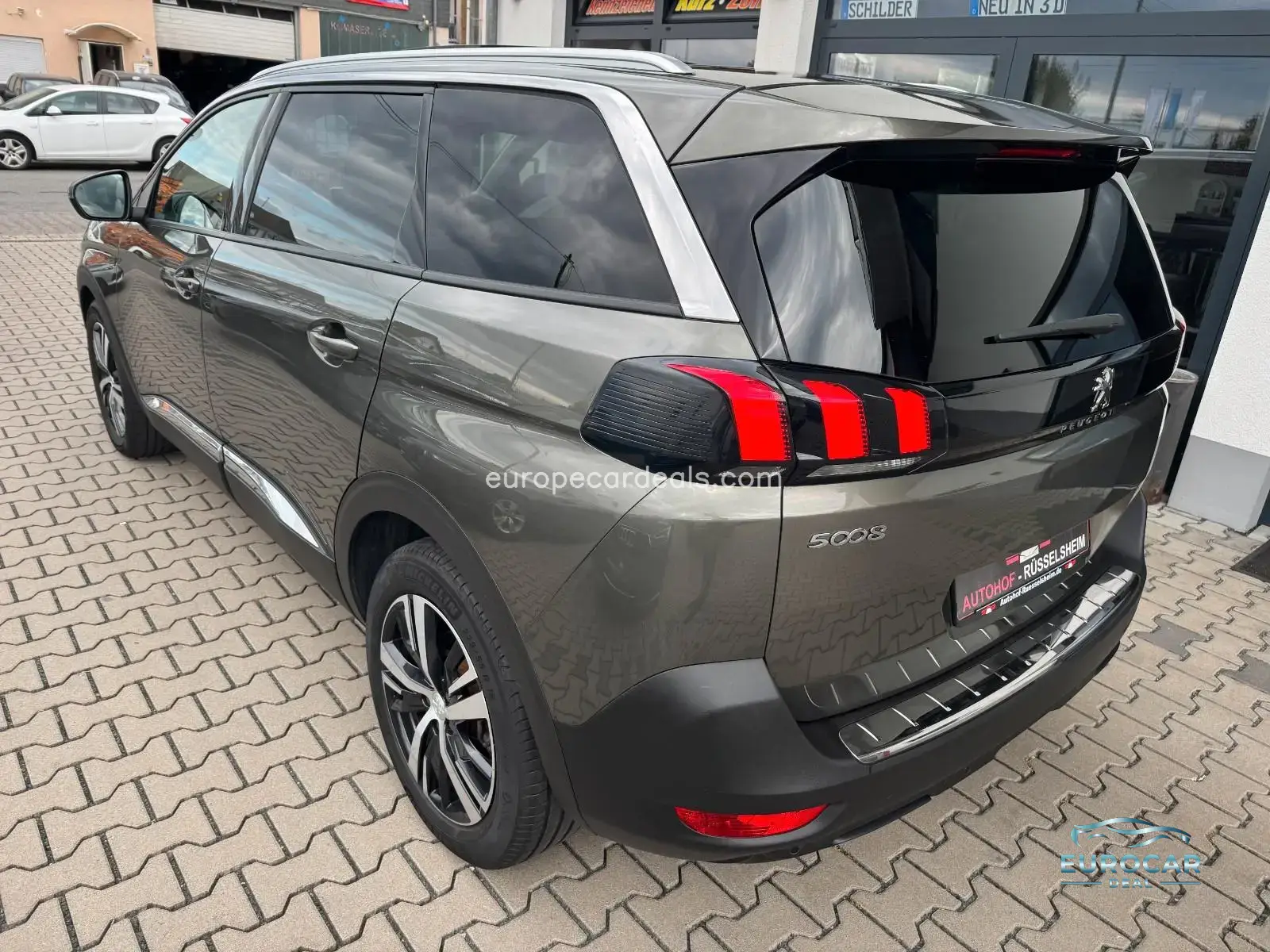 Peugeot 5008