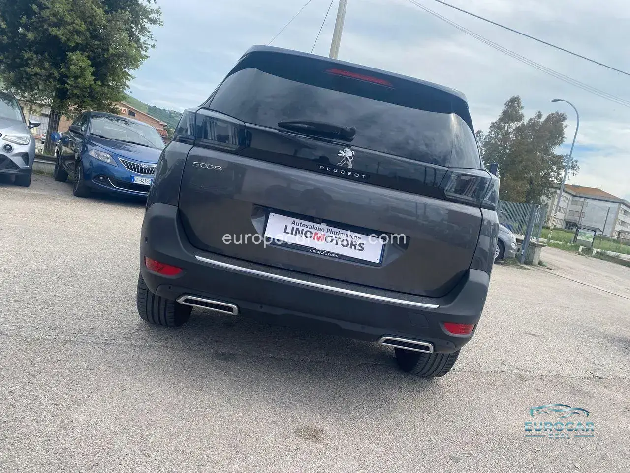 Peugeot 5008