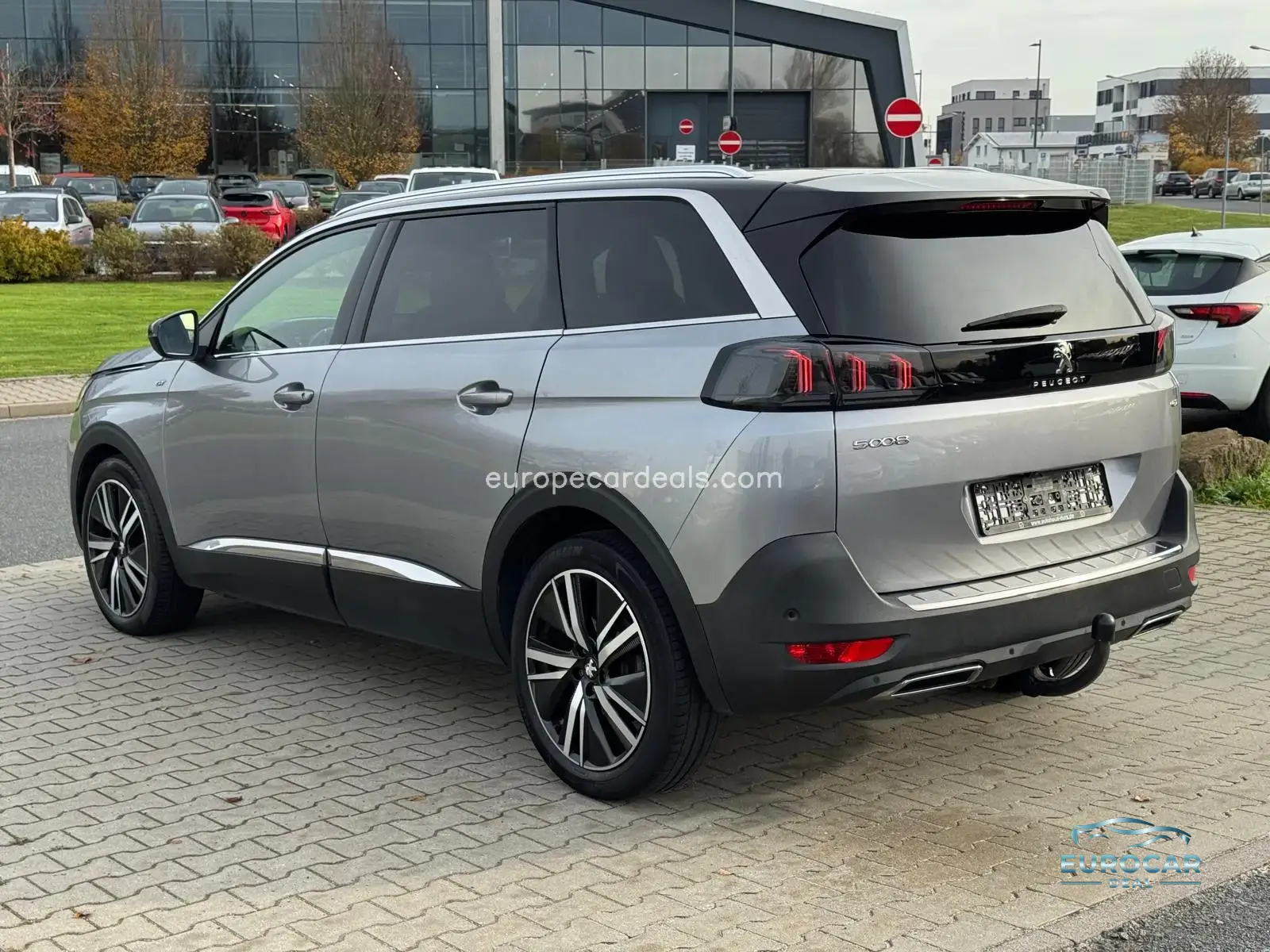 Peugeot 5008
