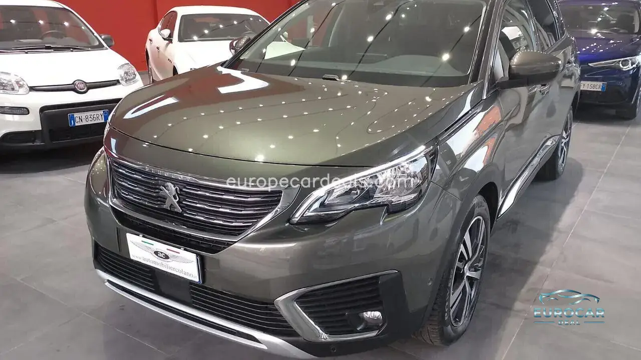 Peugeot 5008