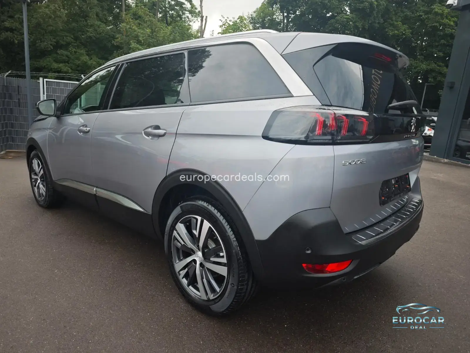Peugeot 5008
