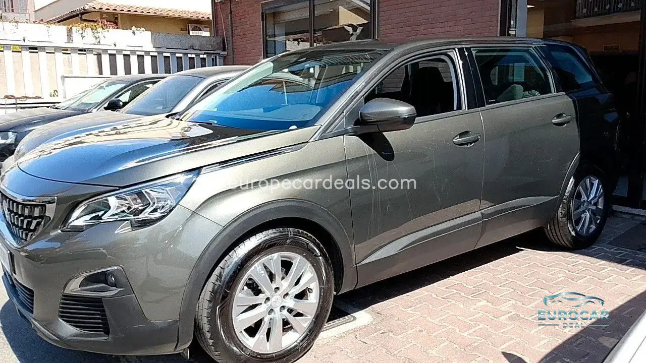 Peugeot 5008