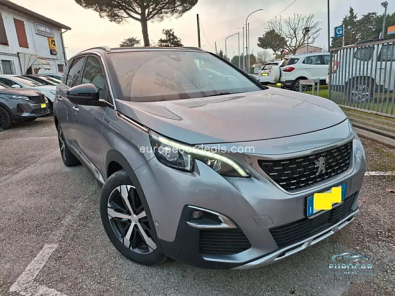 Peugeot 5008