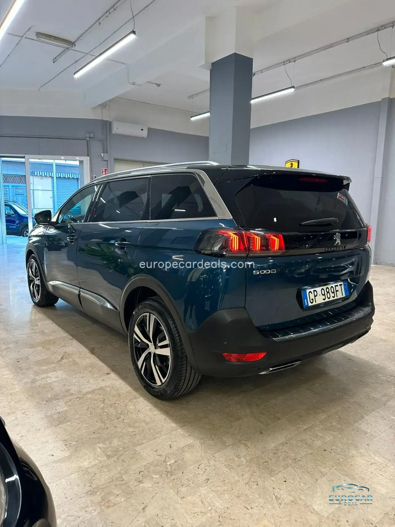 Peugeot 5008