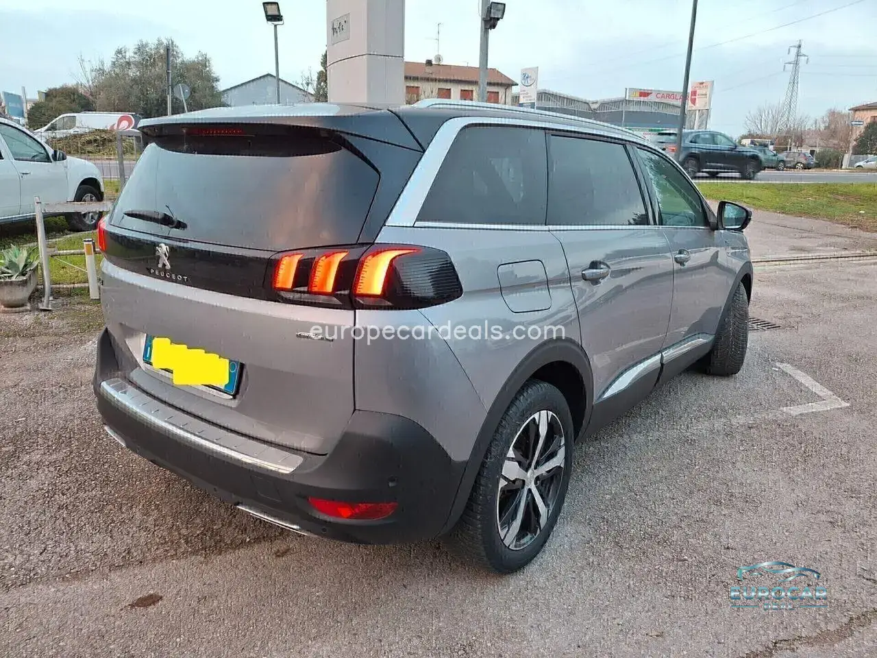 Peugeot 5008