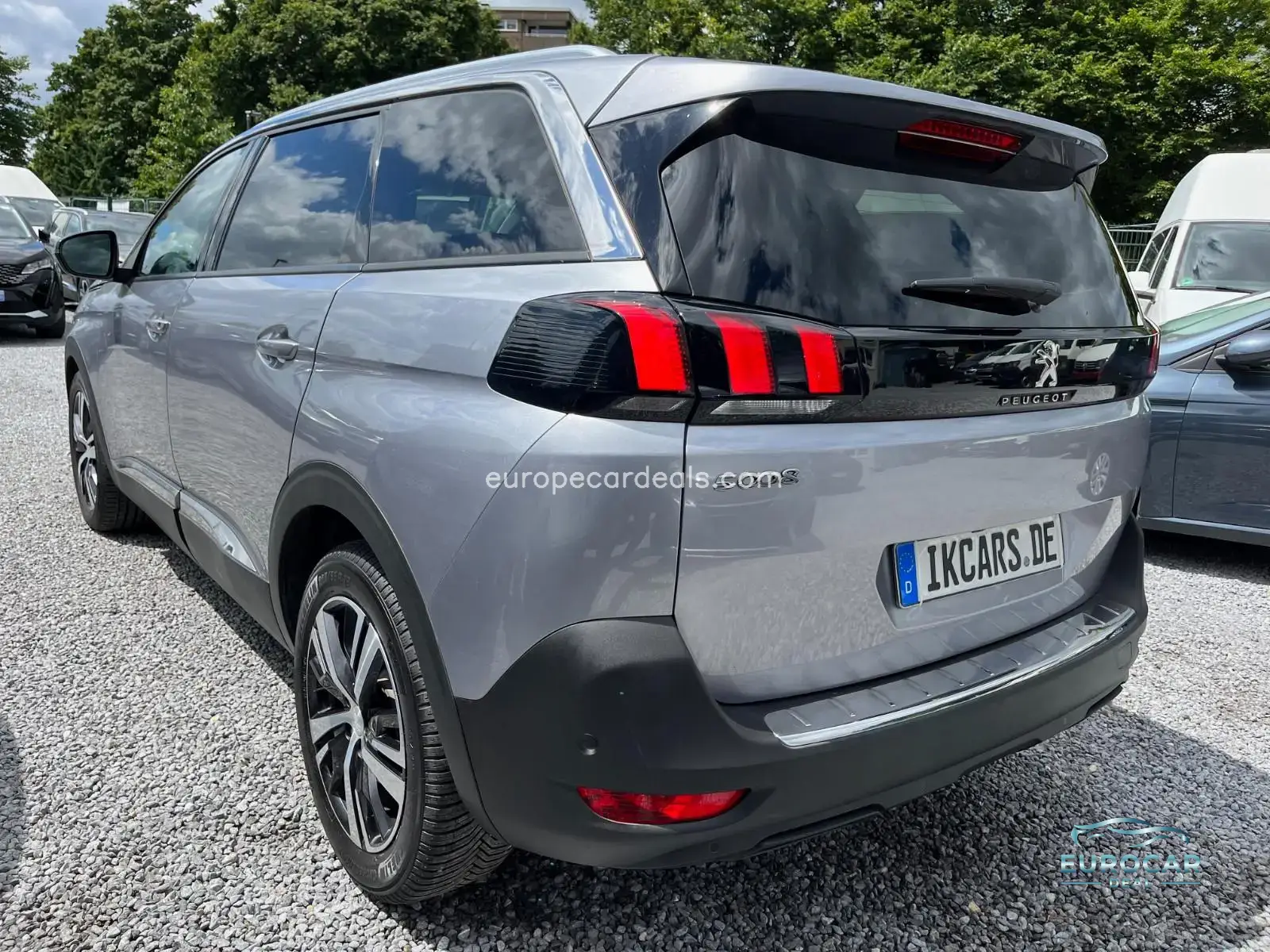 Peugeot 5008