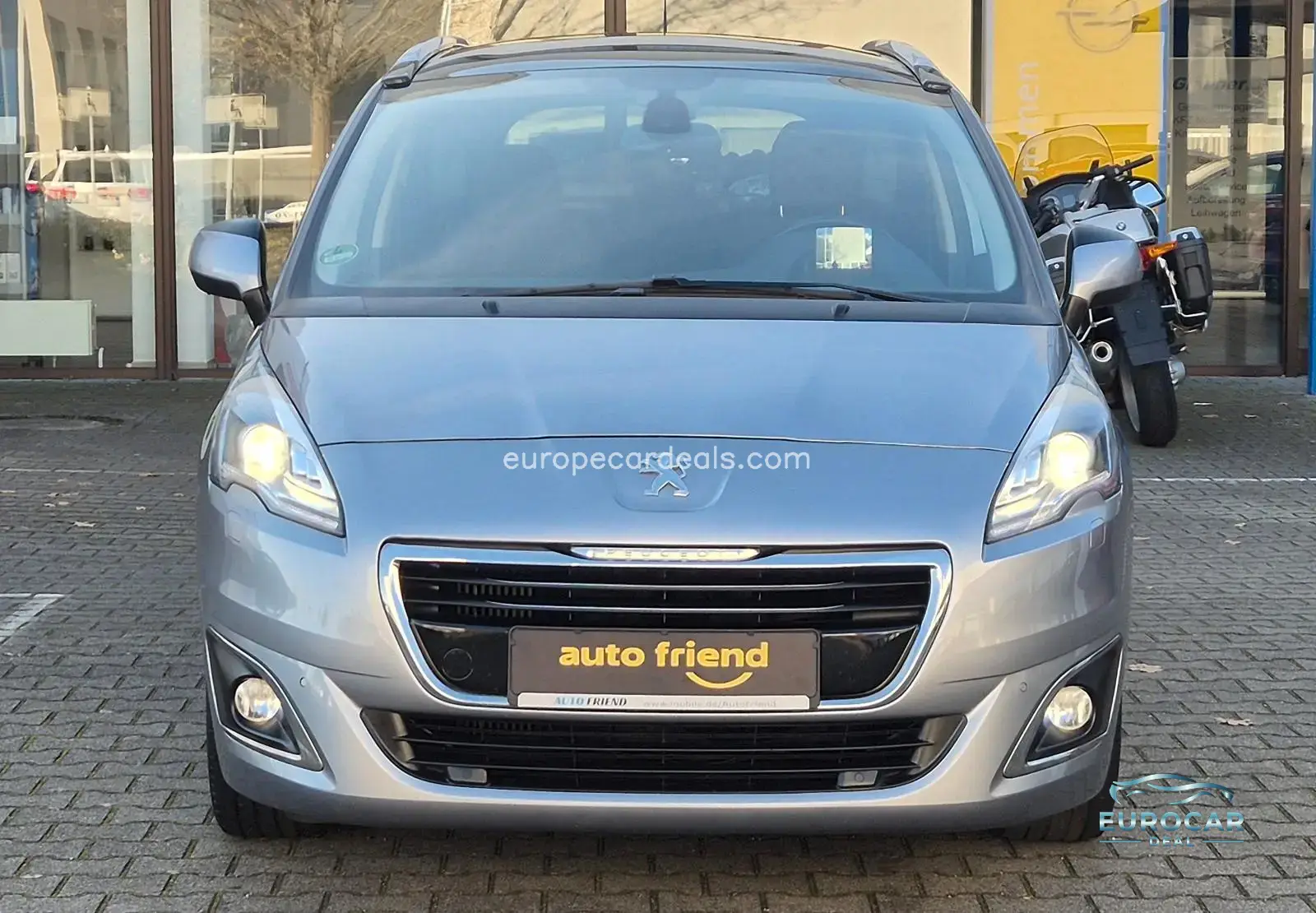 Peugeot 5008