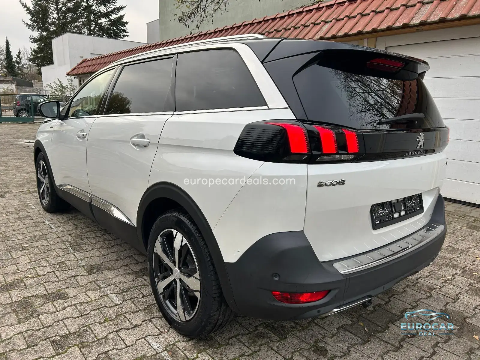 Peugeot 5008