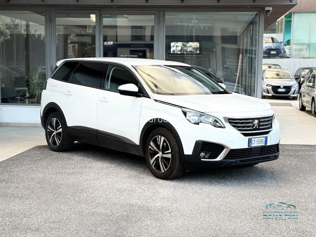 Peugeot 5008