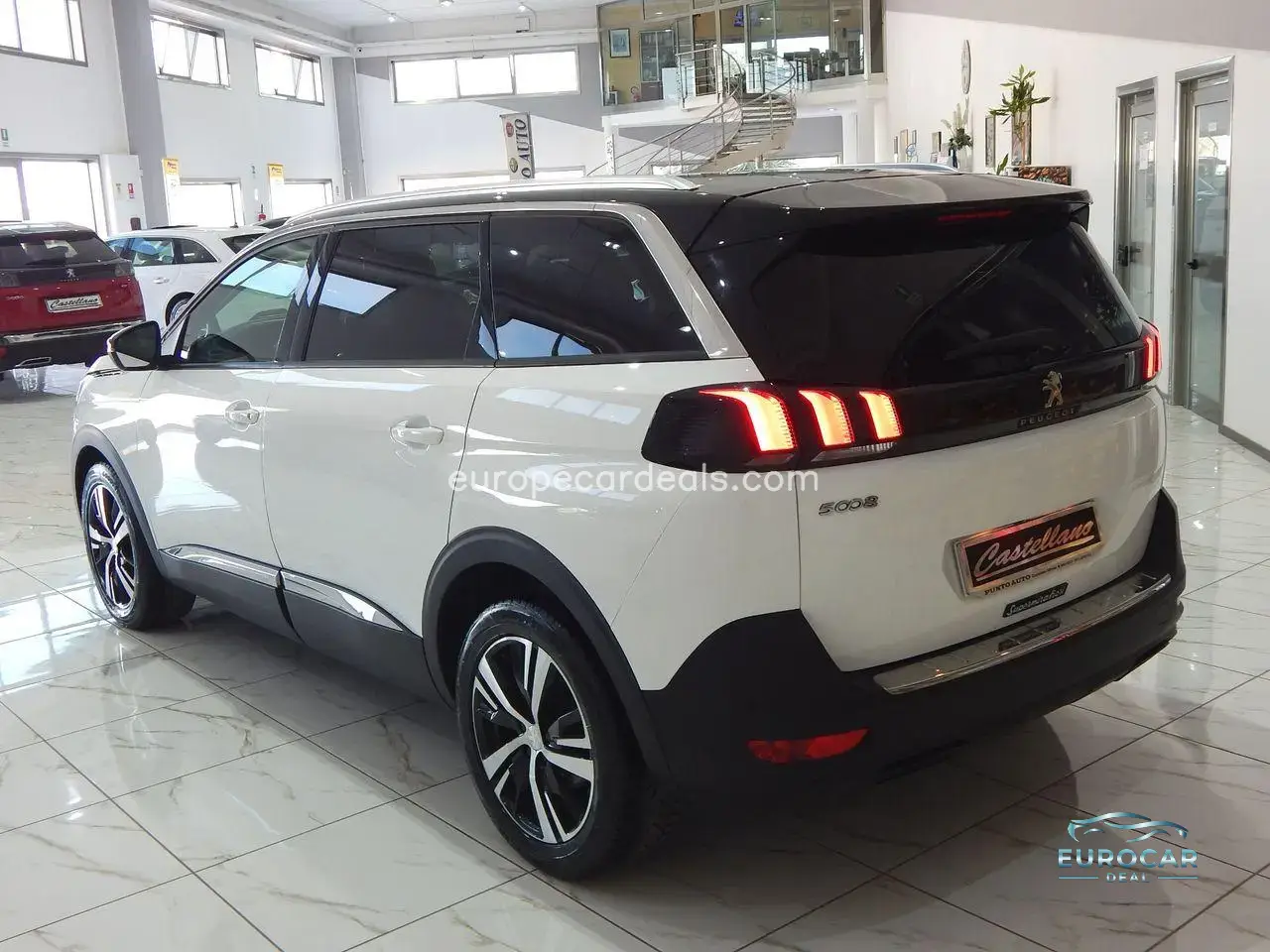 Peugeot 5008