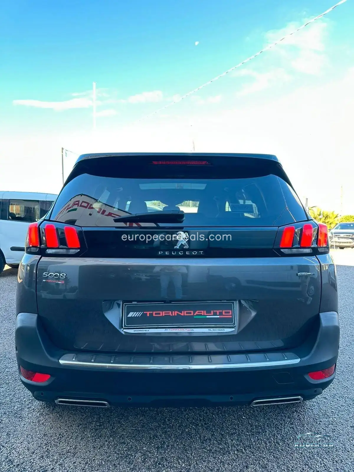 Peugeot 5008