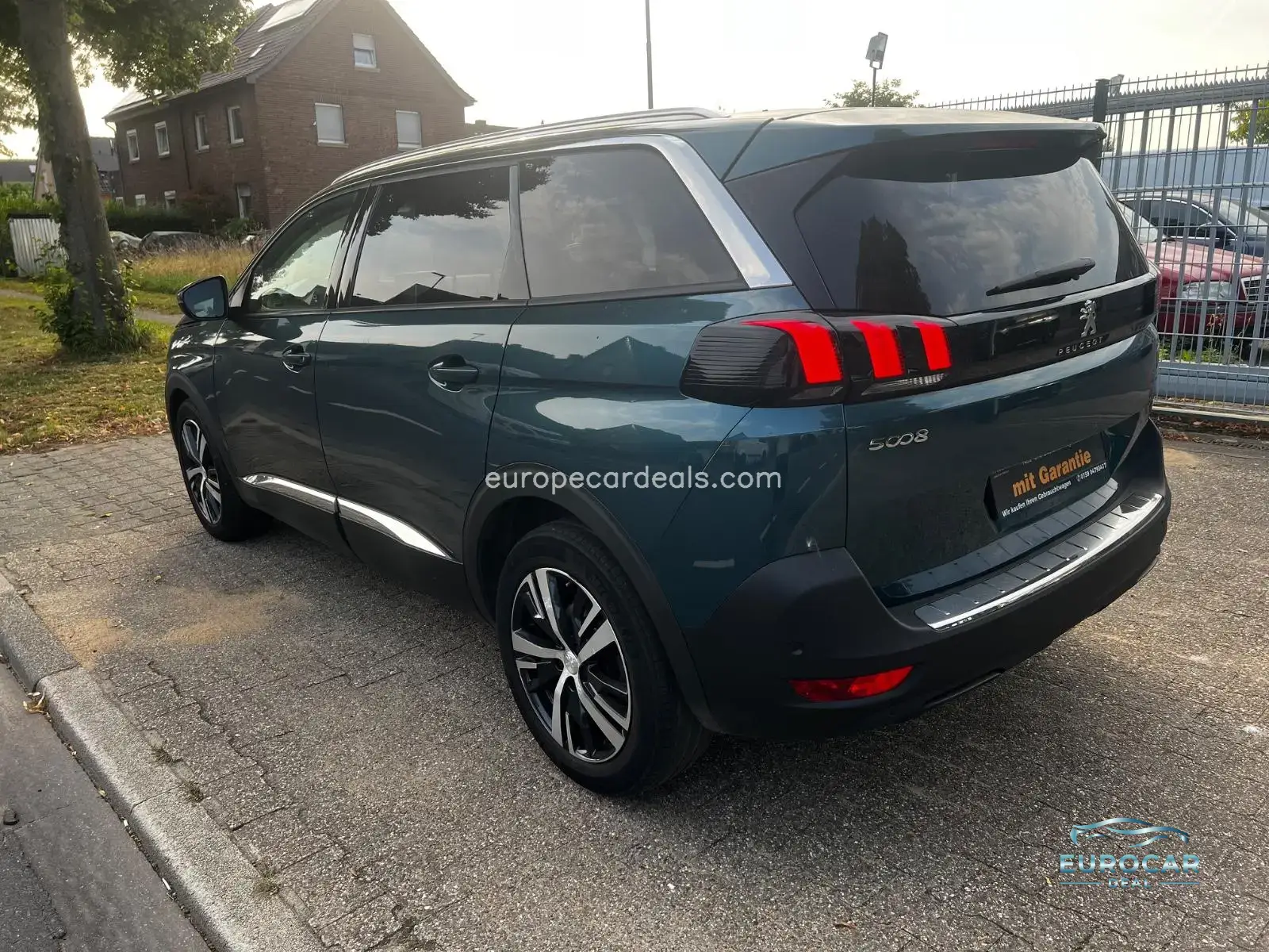 Peugeot 5008