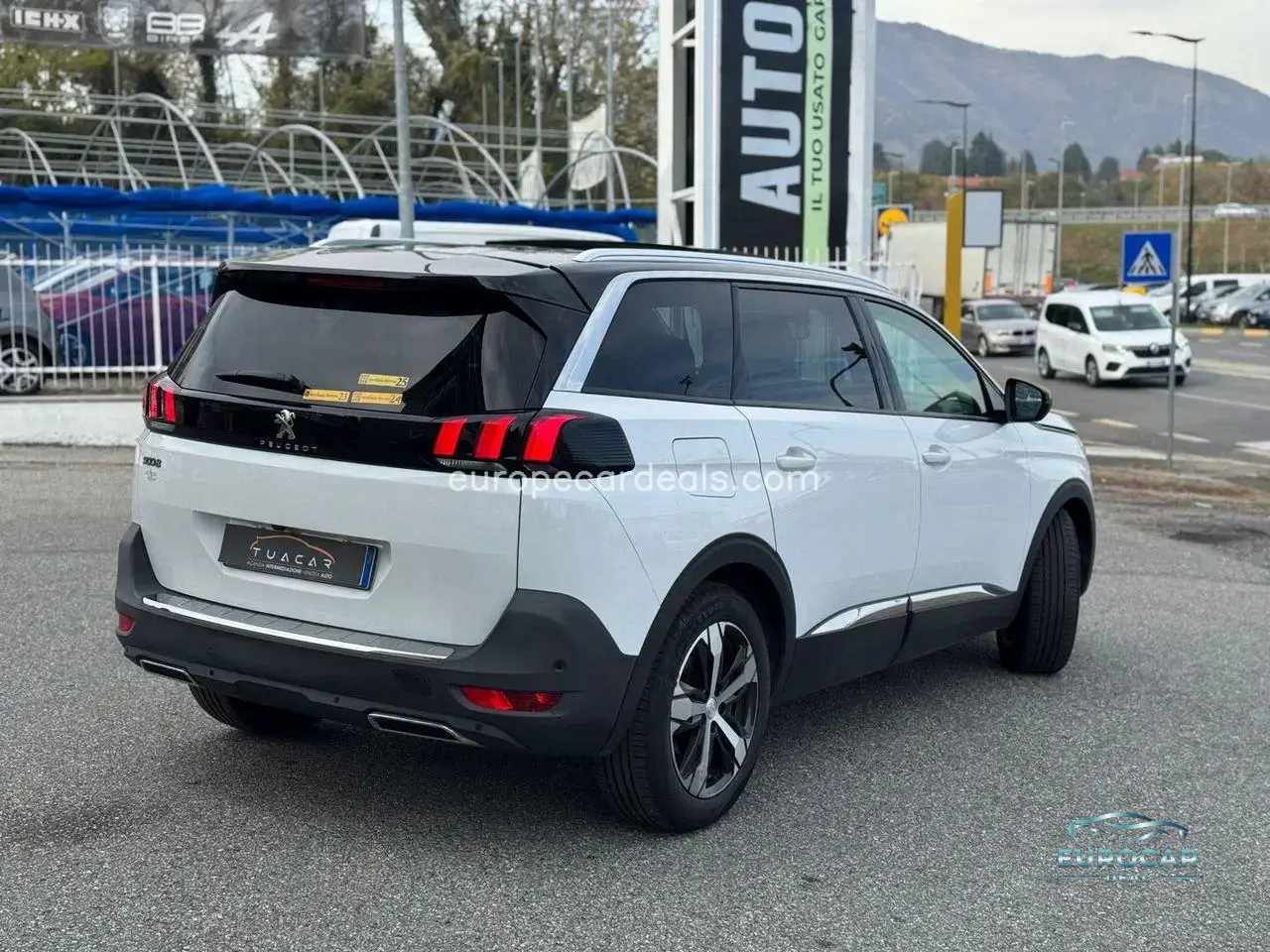 Peugeot 5008