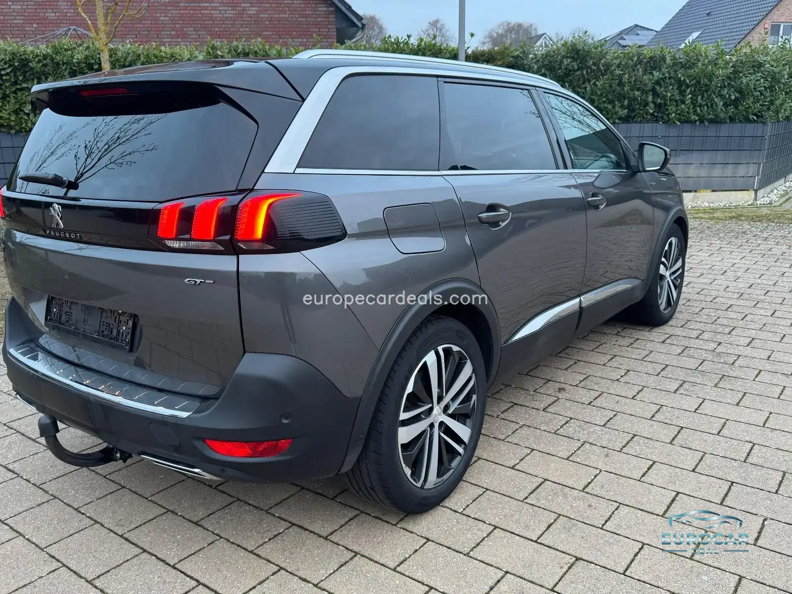 Peugeot 5008