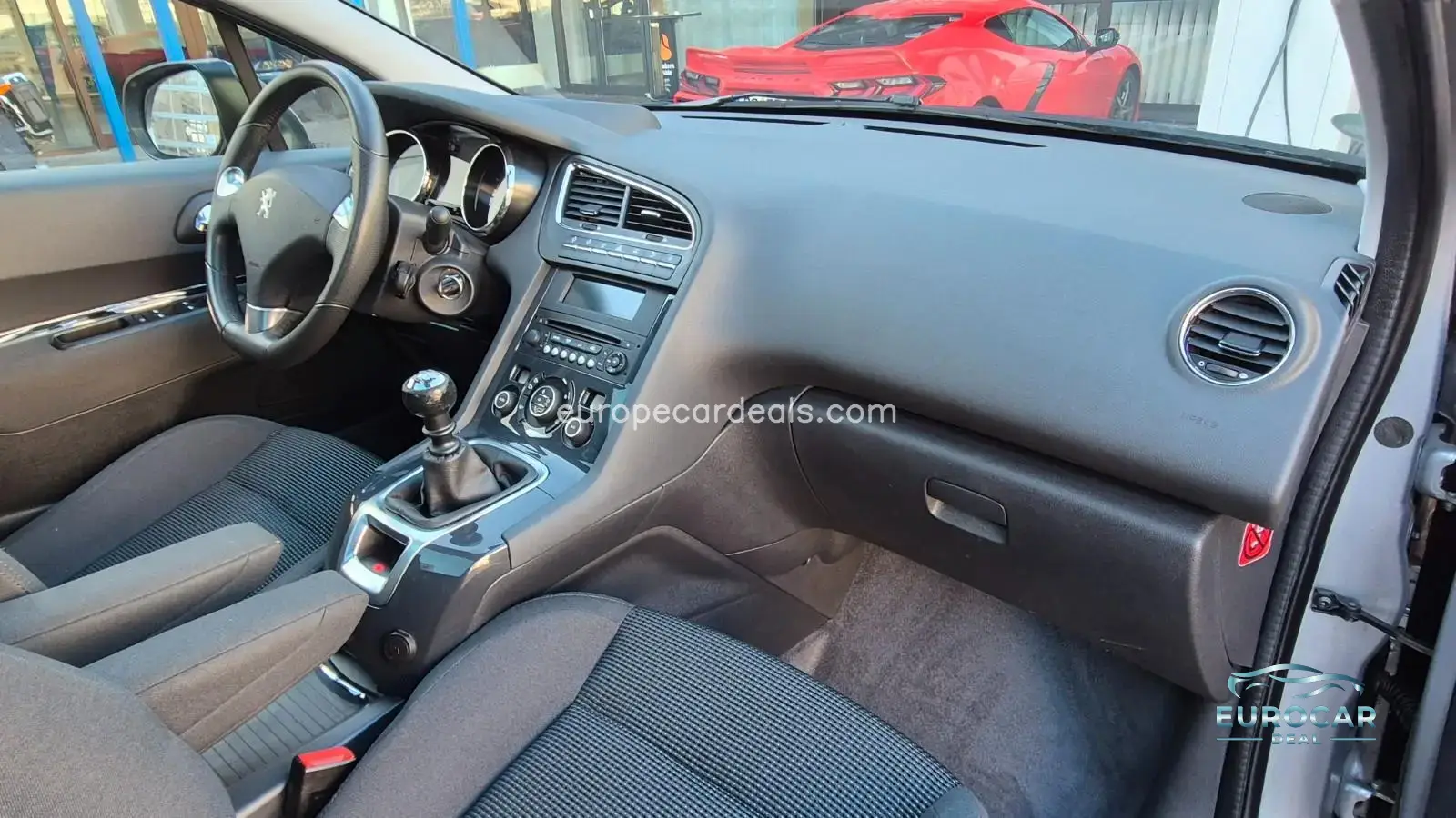 Peugeot 5008