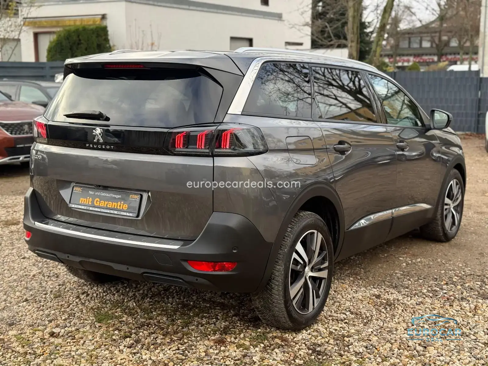 Peugeot 5008