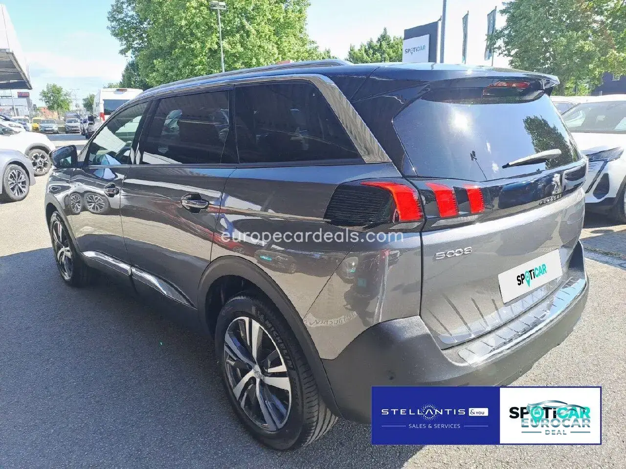 Peugeot 5008