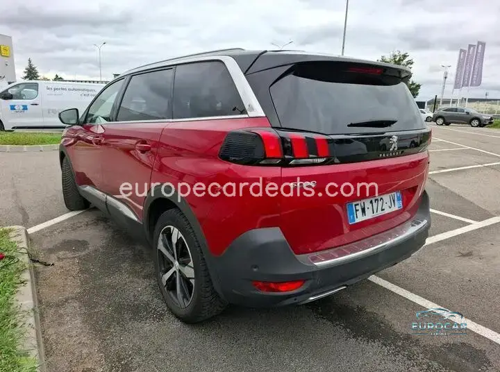 Peugeot 5008