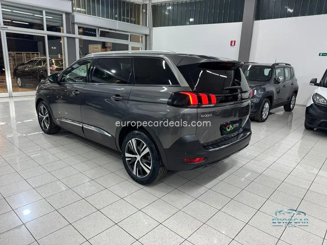 Peugeot 5008