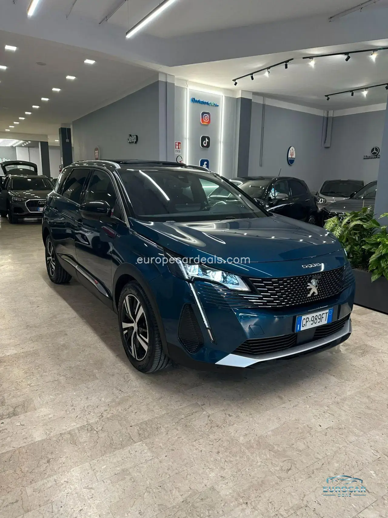 Peugeot 5008