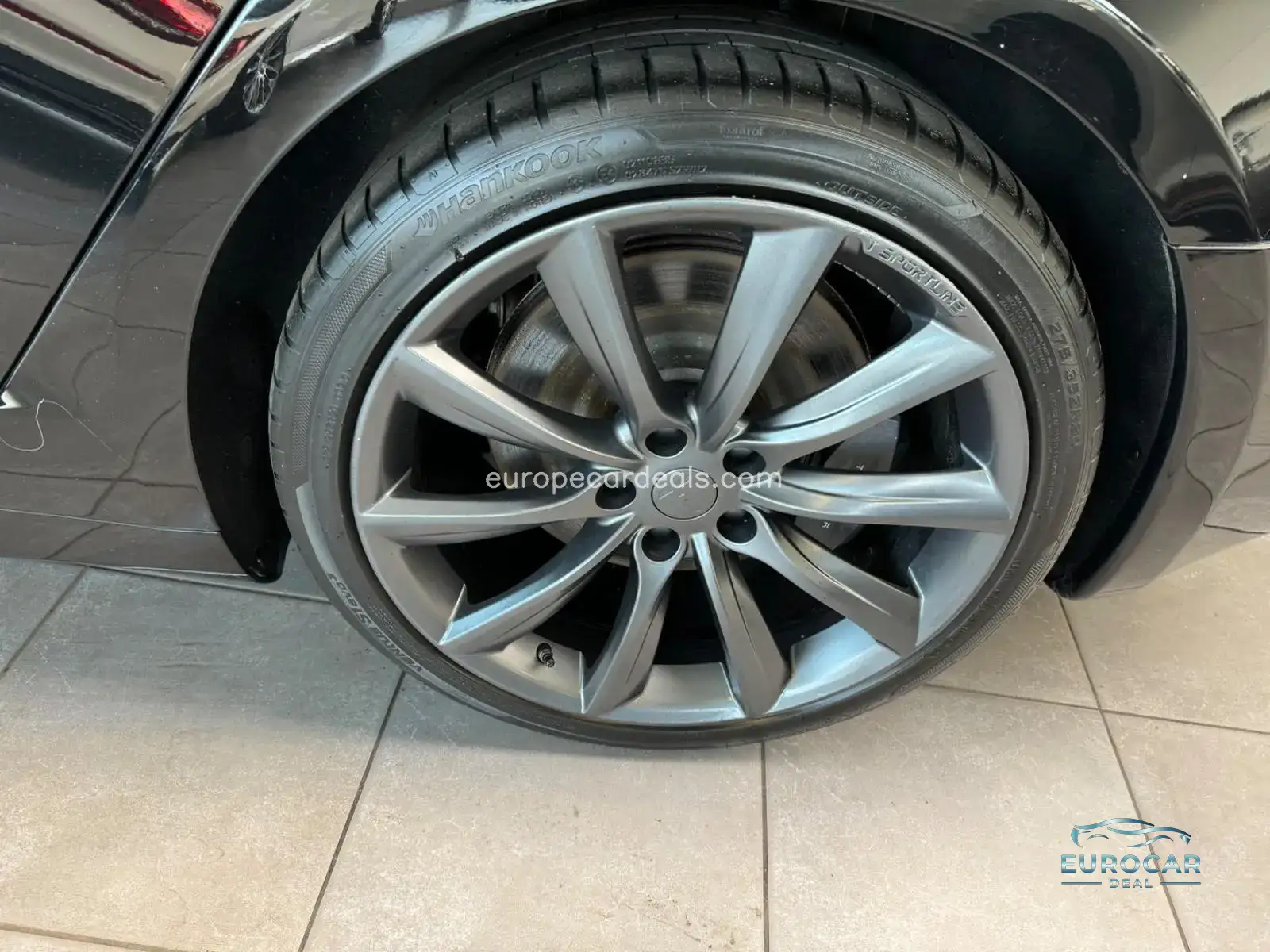 Tesla Model S