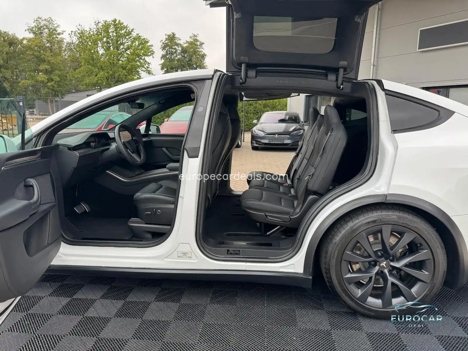 Tesla Model X