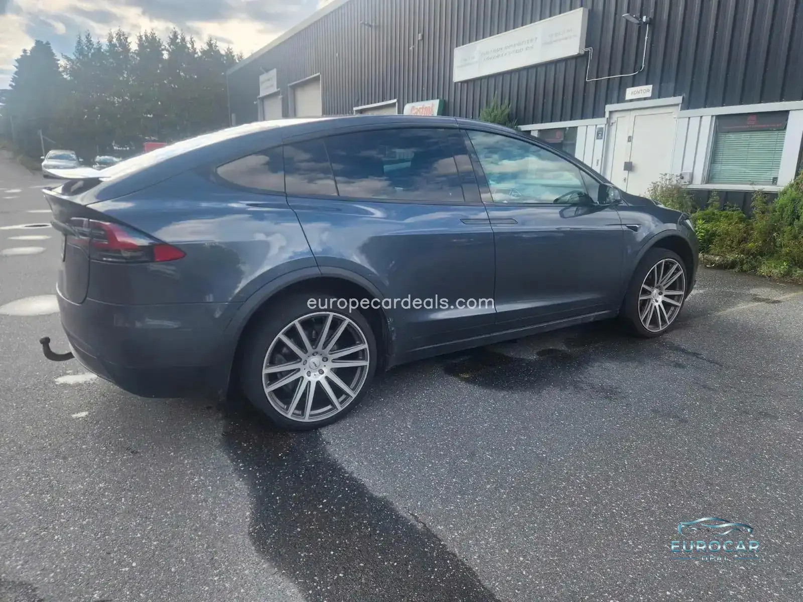 Tesla Model X