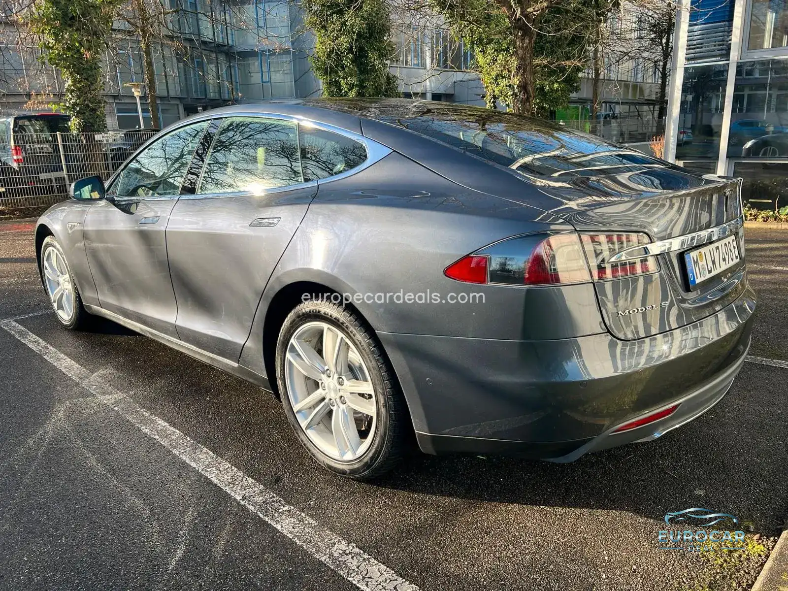 Tesla Model S