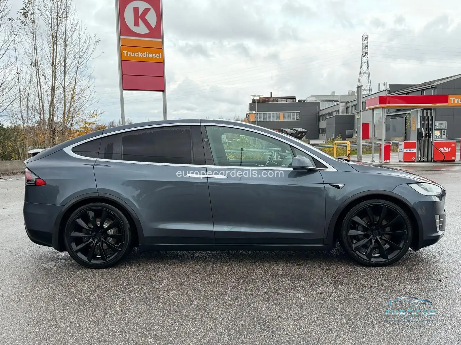 Tesla Model X