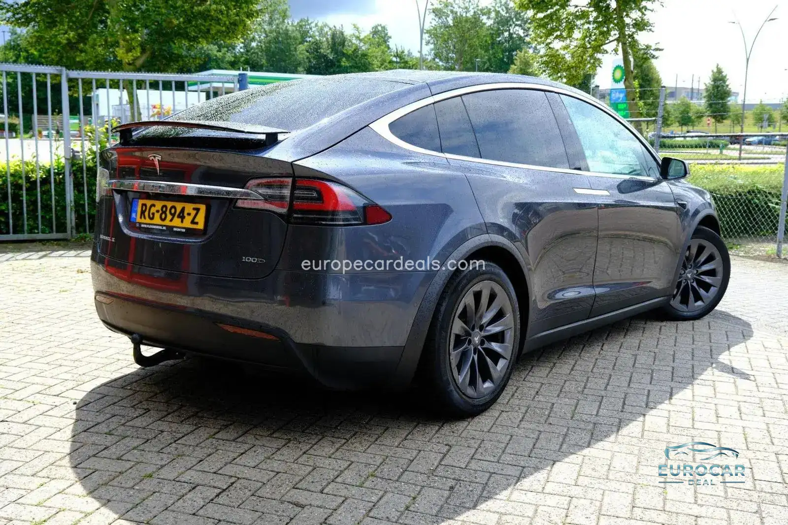 Tesla Model X