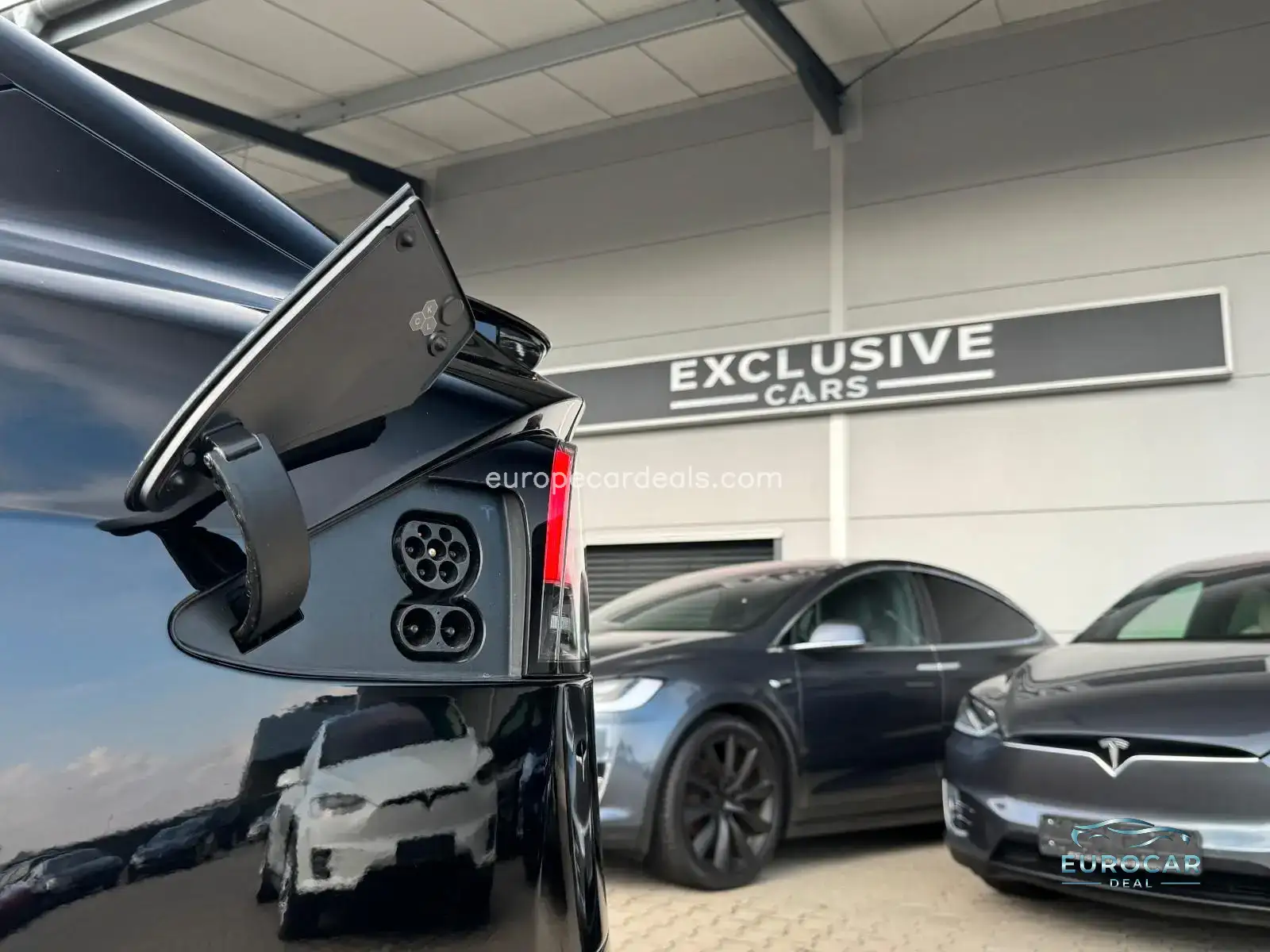 Tesla Model X