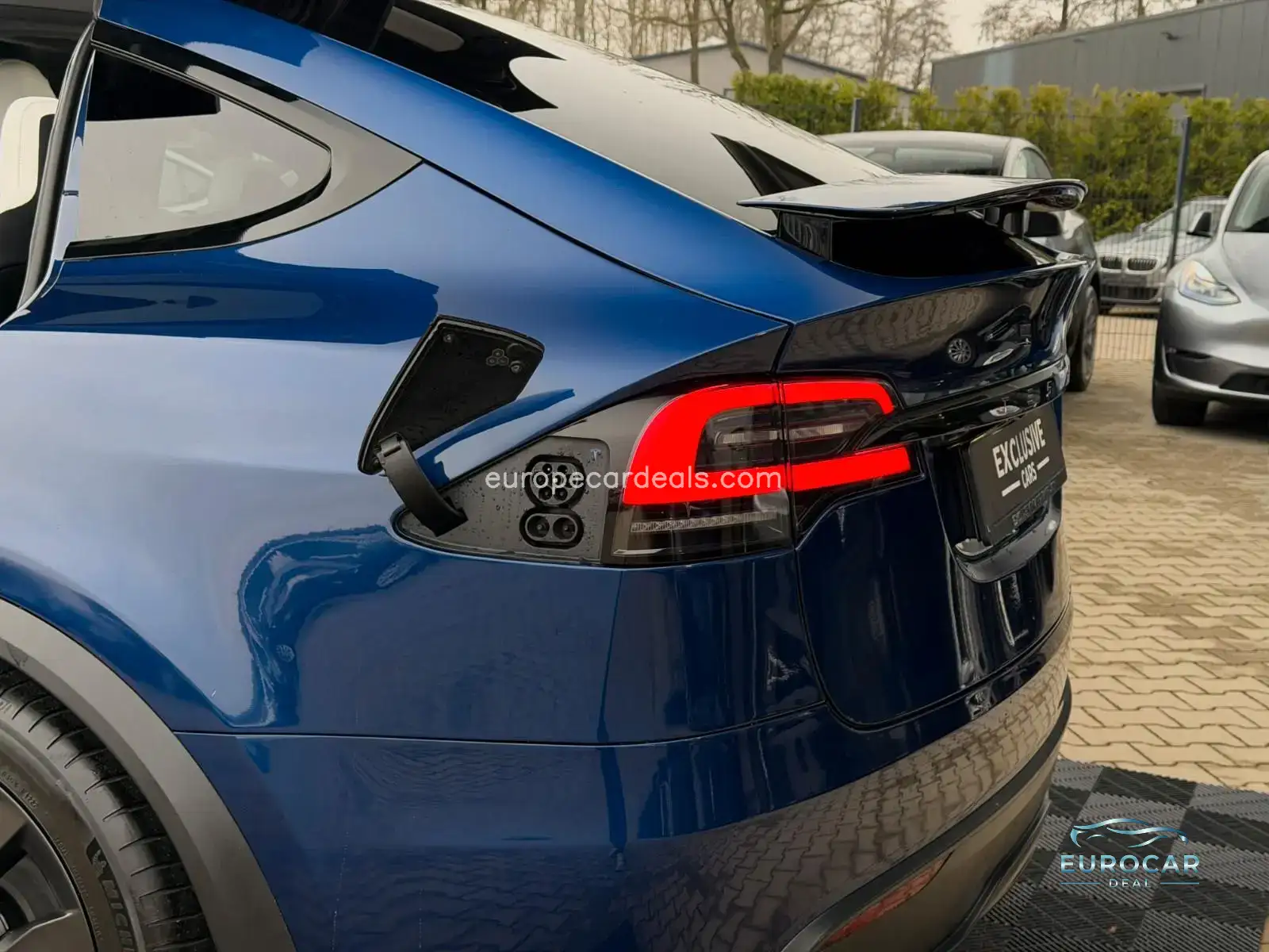Tesla Model X