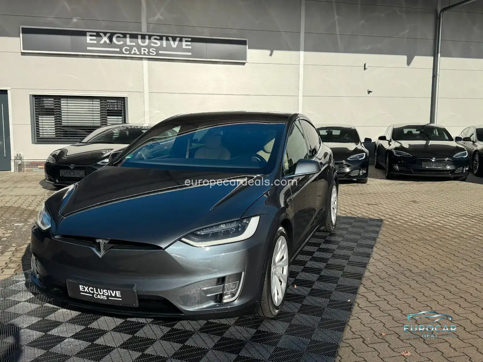 Tesla Model X