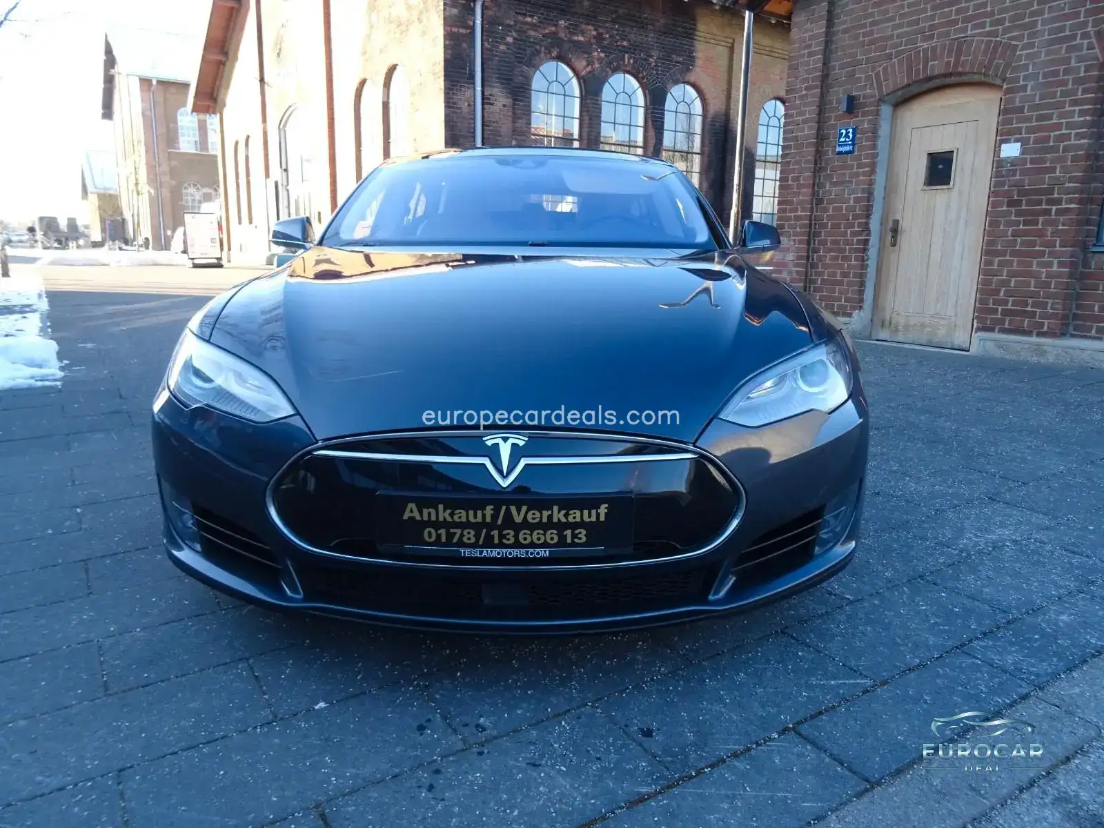 Tesla Model S