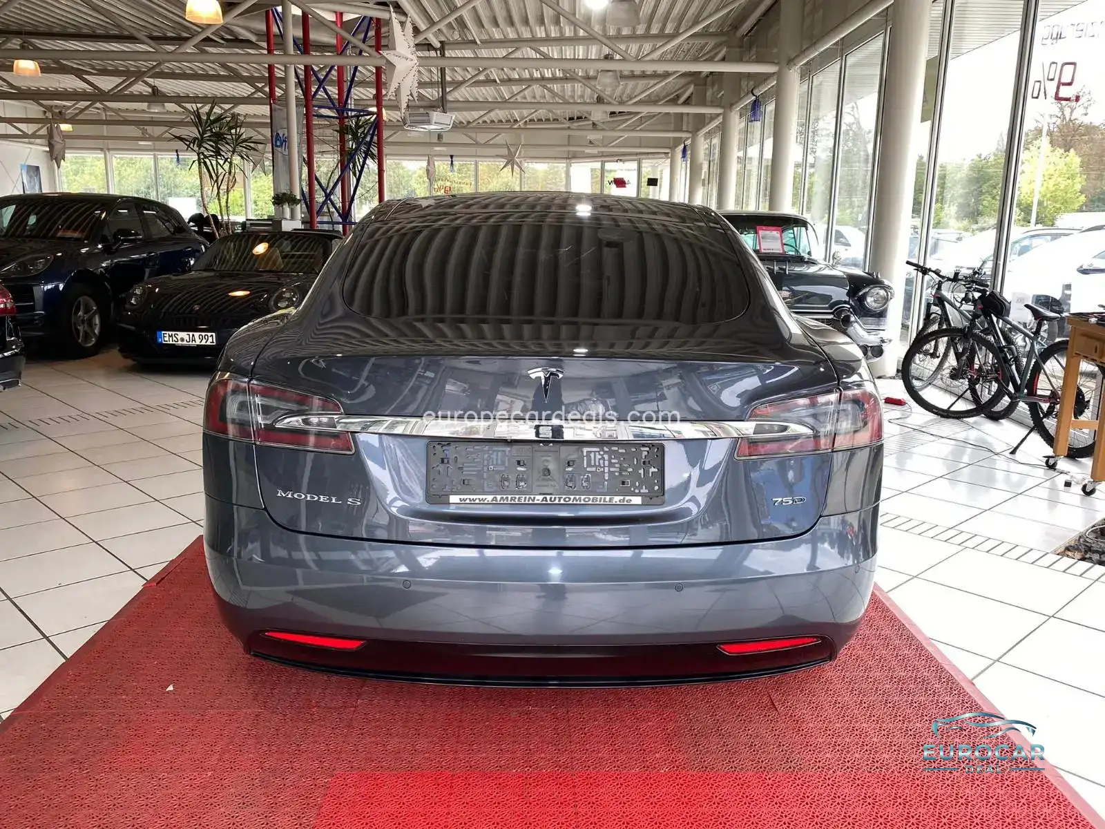 Tesla Model S