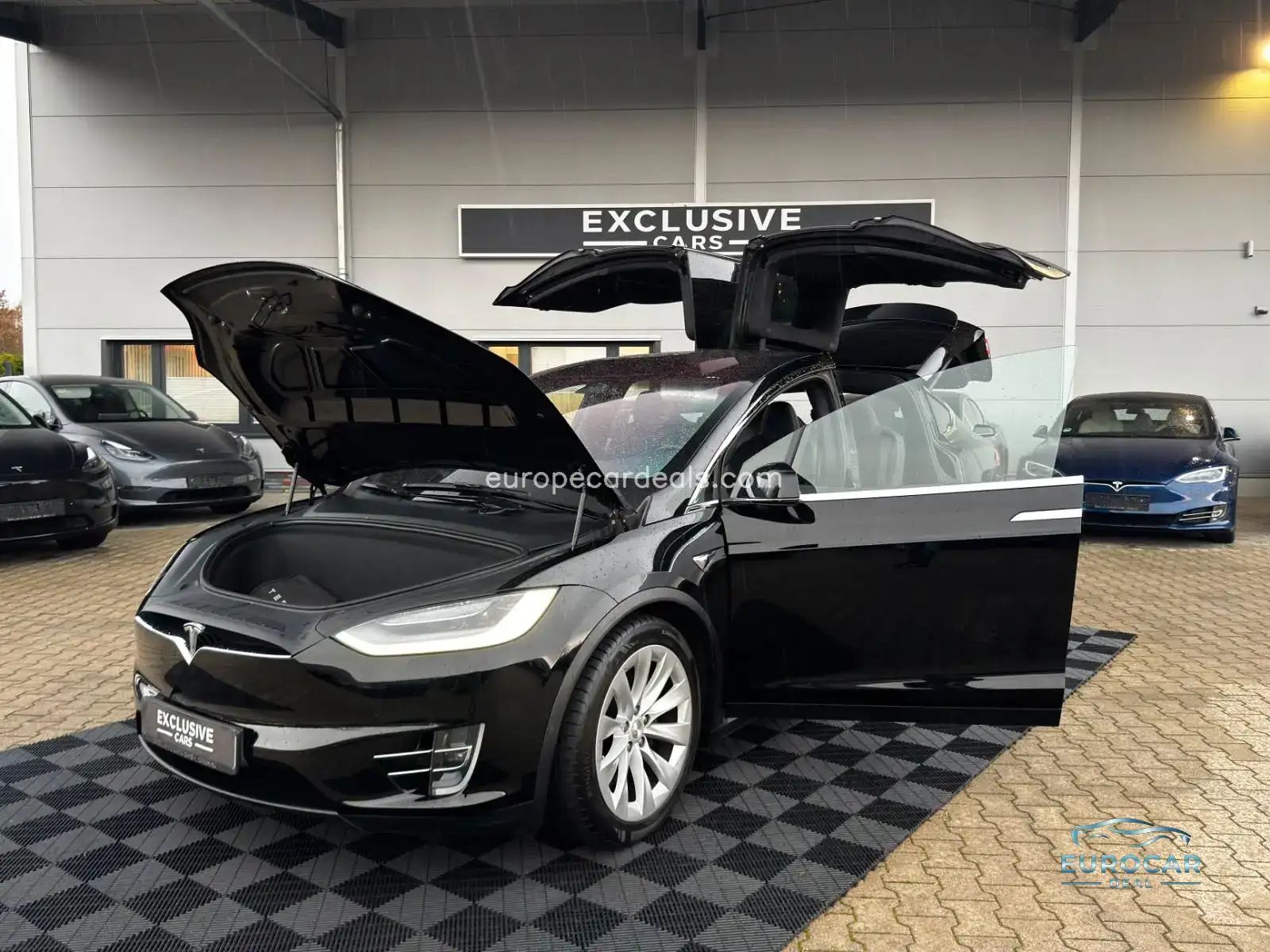 Tesla Model X