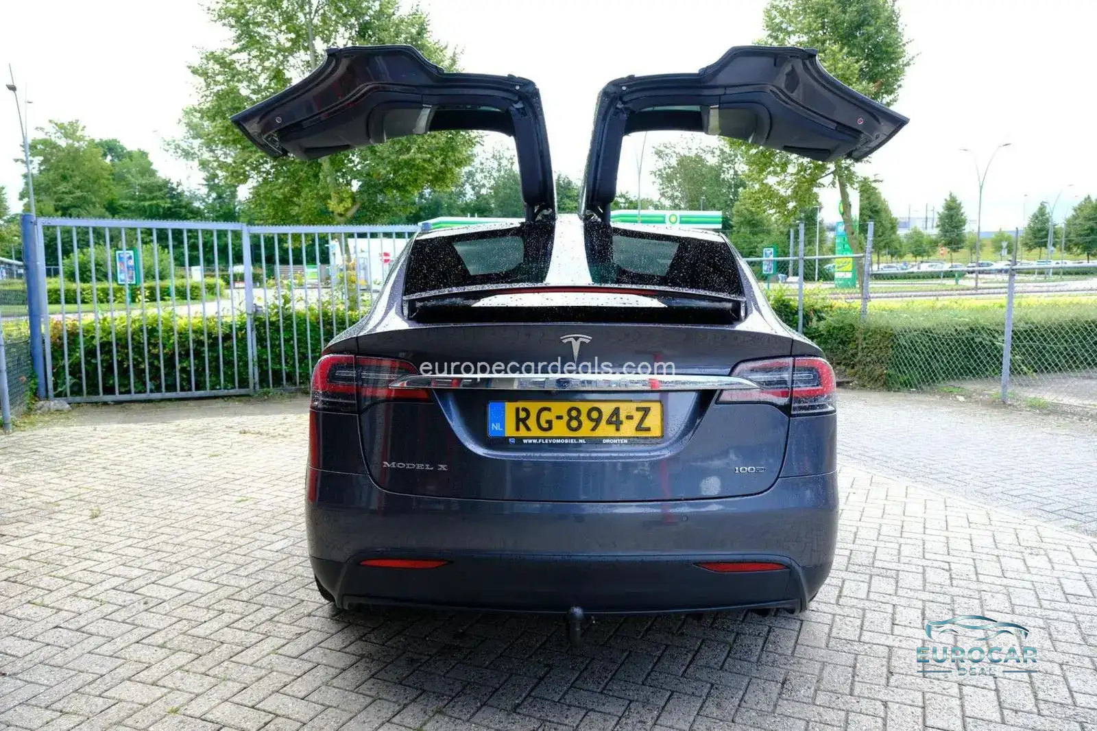 Tesla Model X