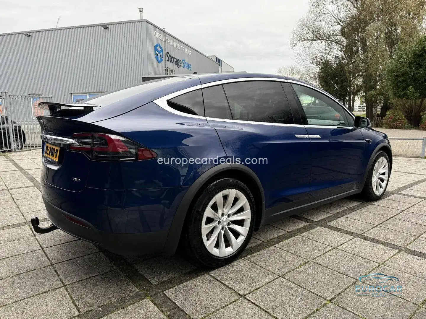 Tesla Model X