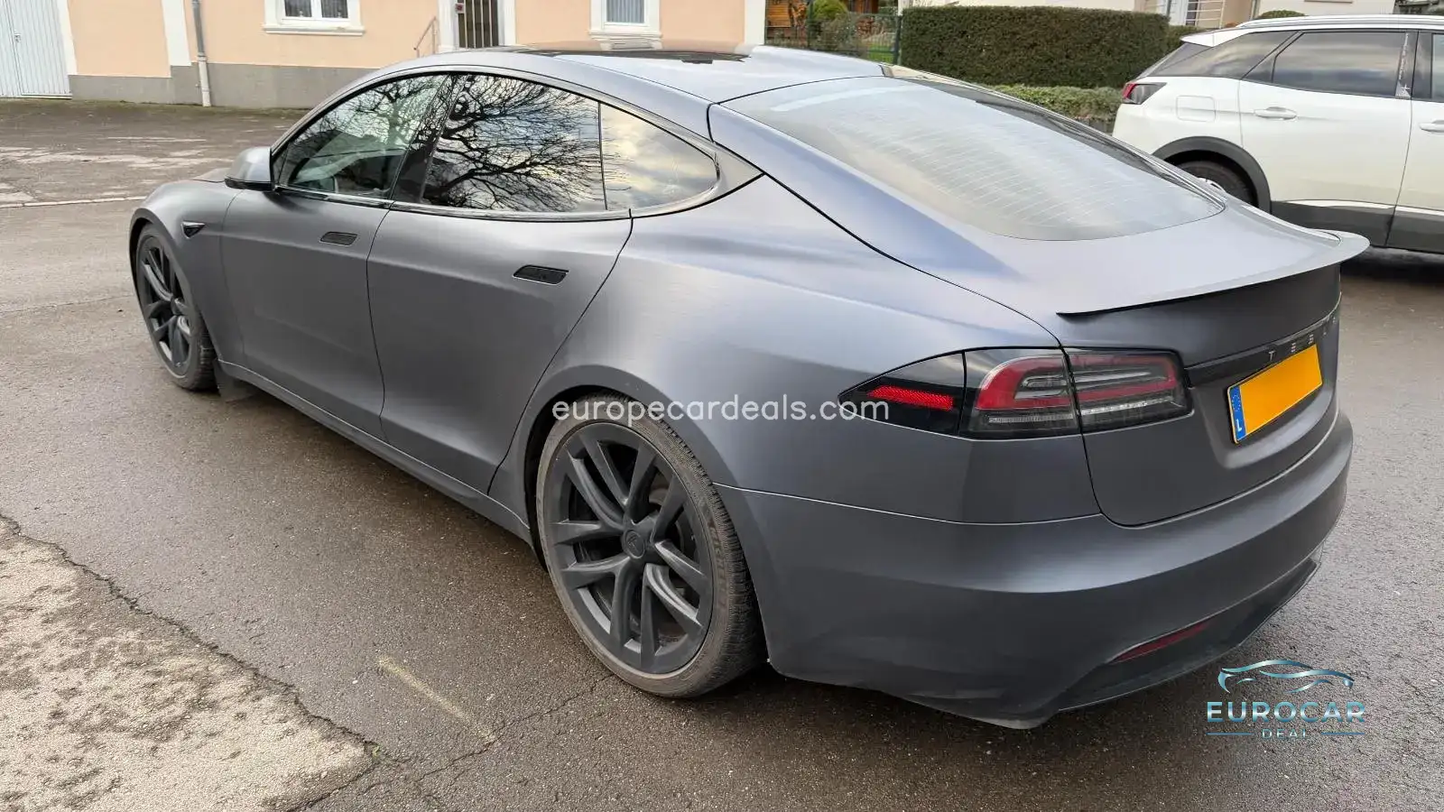 Tesla Model S