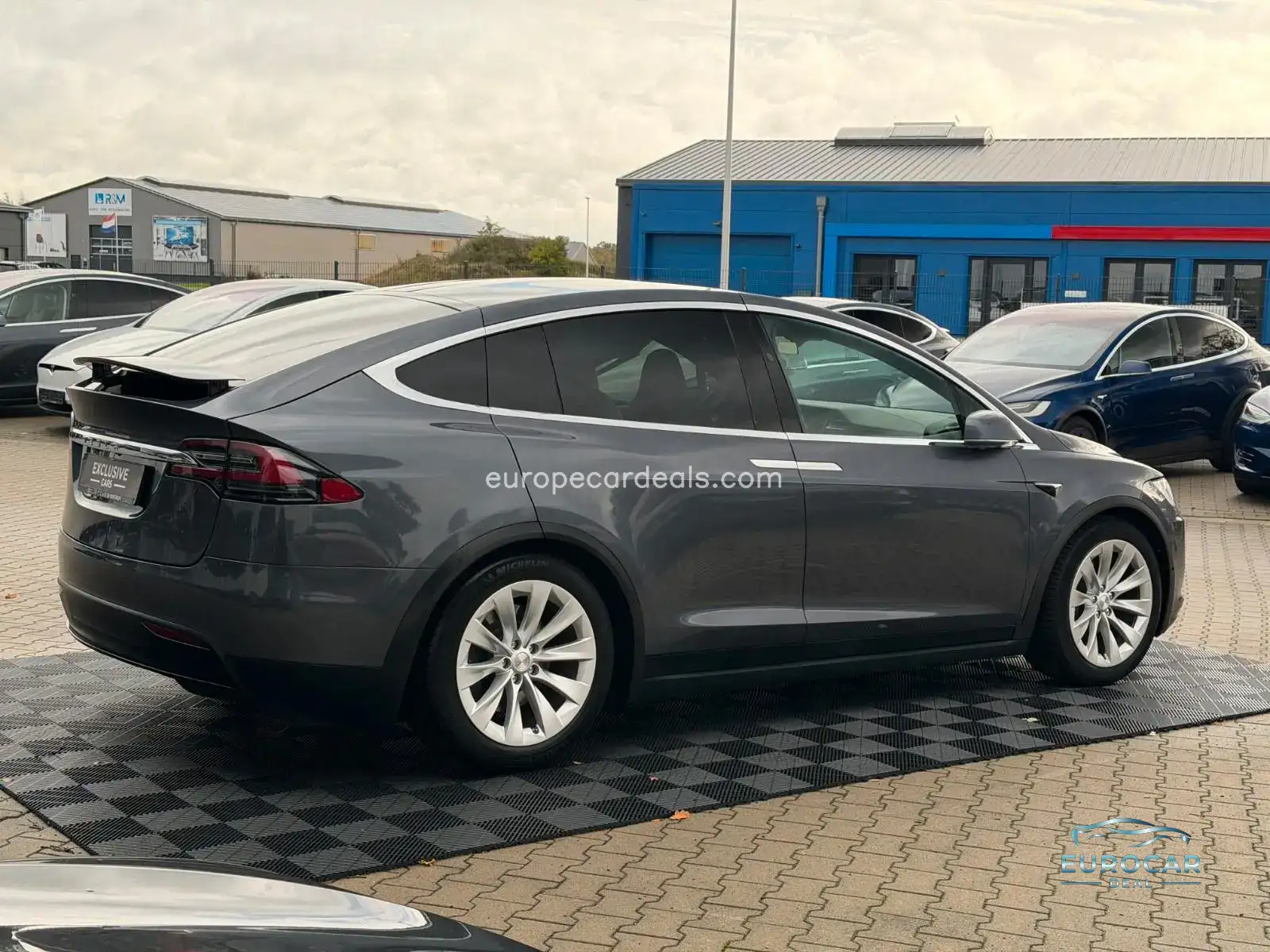 Tesla Model X
