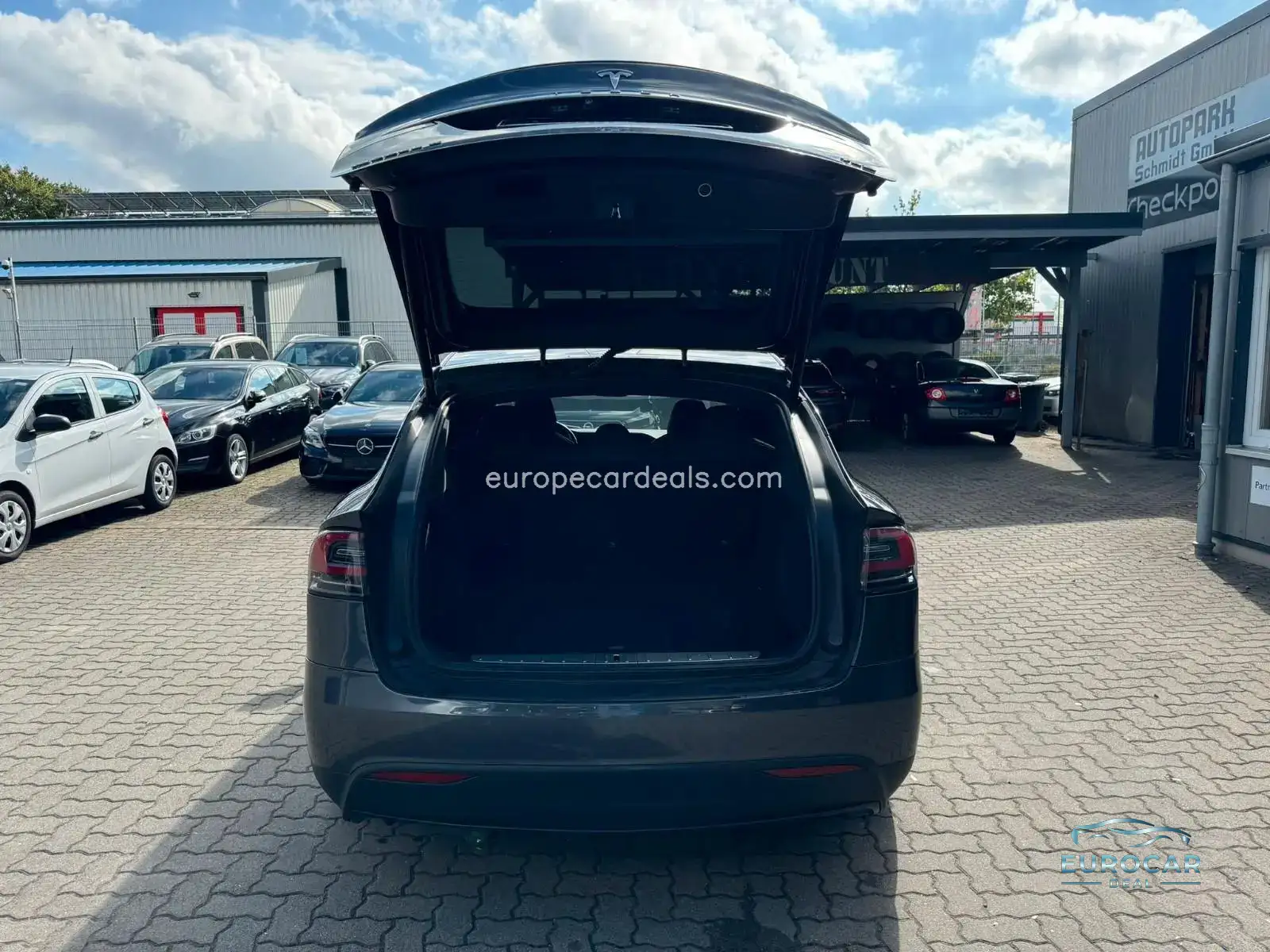 Tesla Model X