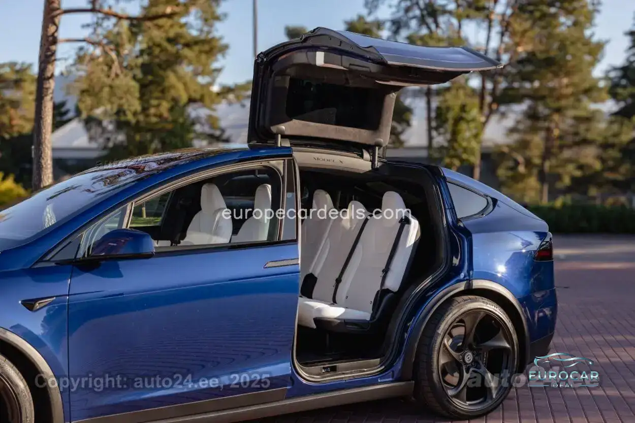 Tesla Model X