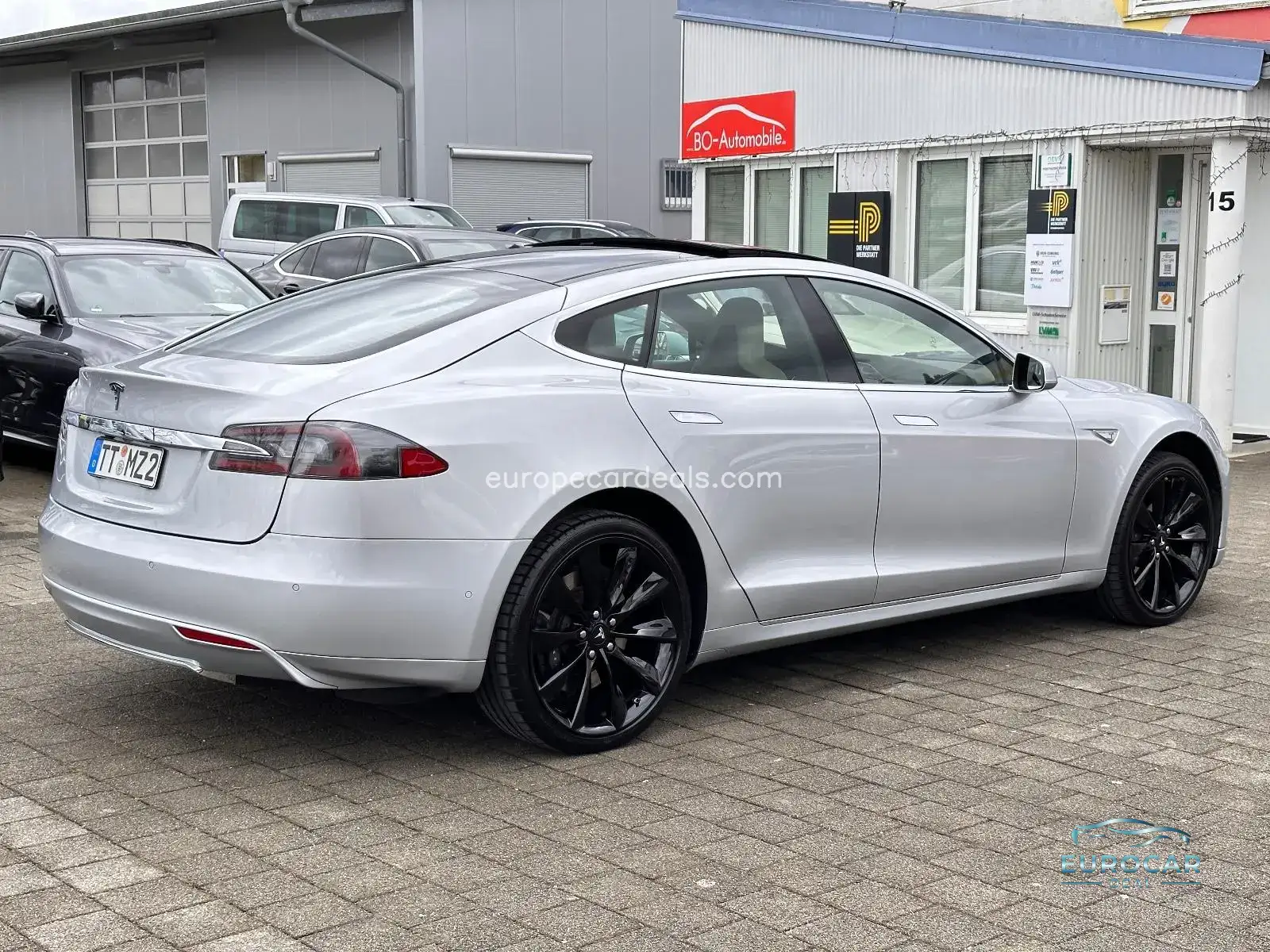 Tesla Model S